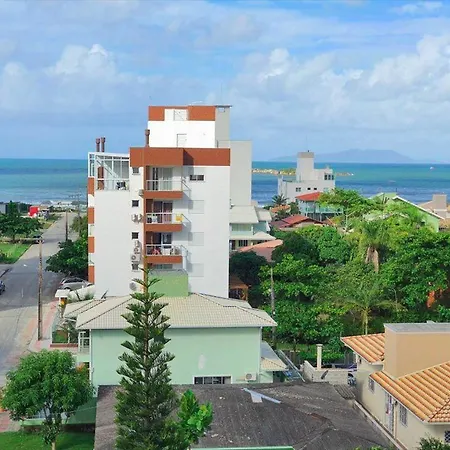 Palmas Do Arvoredo: Beachfront Penthouse with Terrace and Sea View Governador Celso Ramos Exterior photo