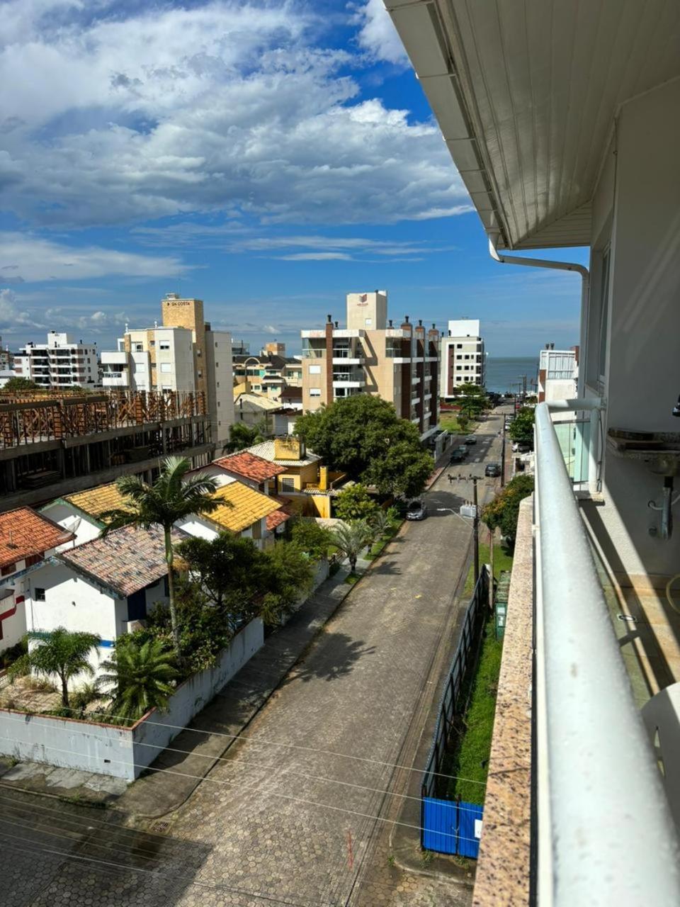 Apartment Palmas Do Arvoredo: Beachfront Penthouse With Terrace And Sea View *